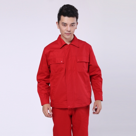 石油工人工服為啥是紅色？